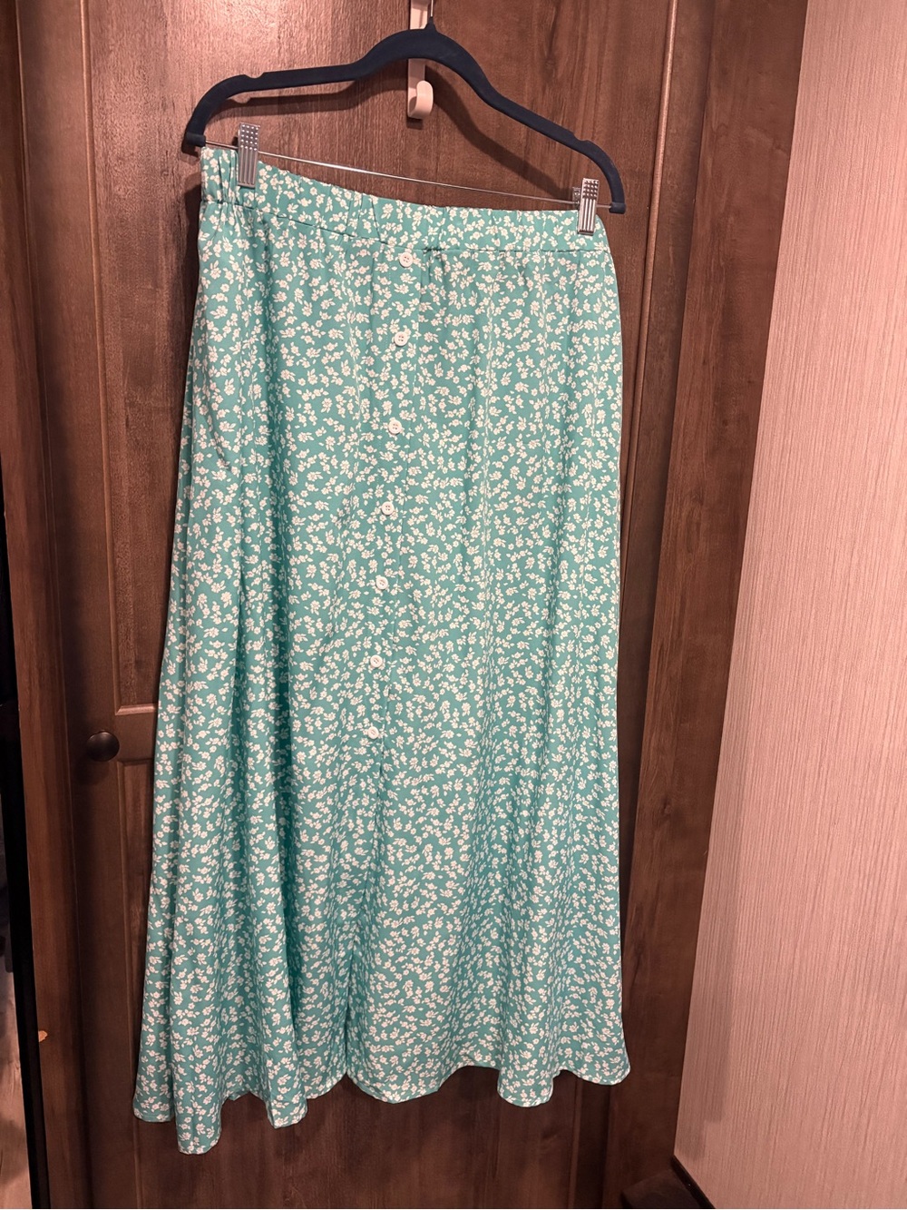 Floral Button-Front Maxi Skirt - Mint Green